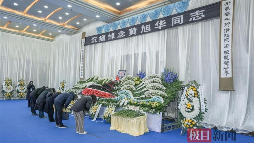 海豹05DM-i智驾版体现比亚迪决心,493333王中王开奖最快,广泛的解释落实支持计划_潮流版V7.38